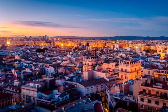 Tarifa de luz para empresas cerámicas y de azulejos en la Comunitat Valenciana 2026